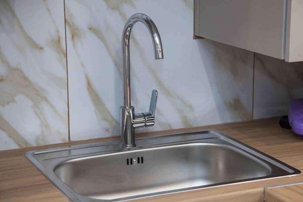 Apartamento Brand New Urban Getaway Next To Megaro Mousikis Atenas Exterior foto